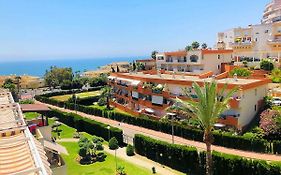 Seaview Apartment With Great Amenities & Facilities